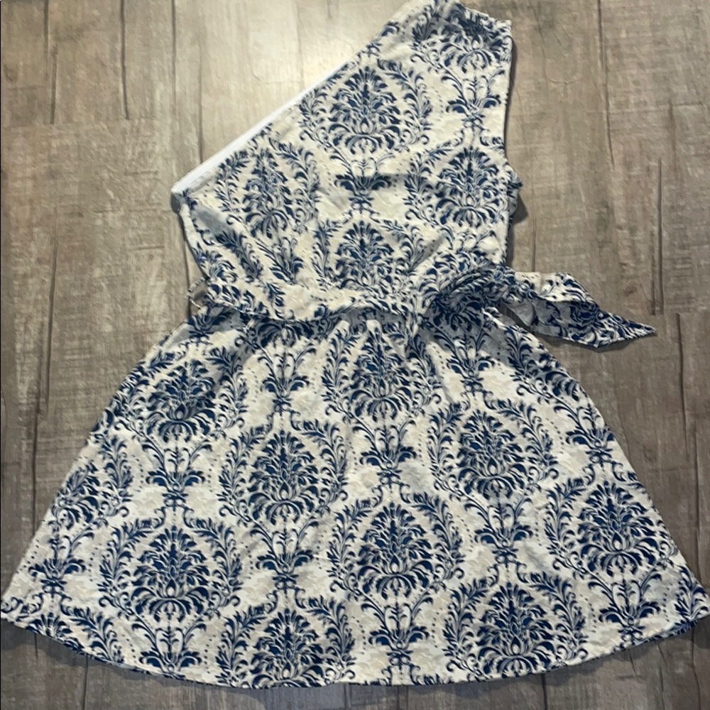 Cupshe One-Shoulder Blue and White Printed Dress